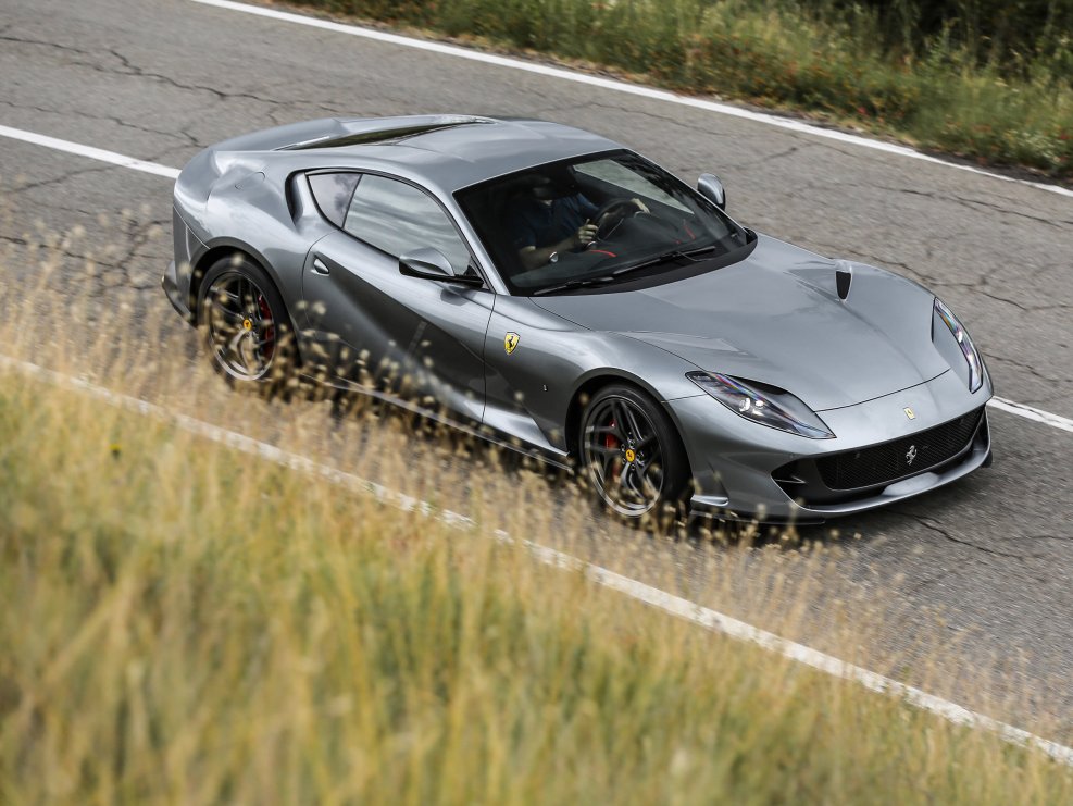 Ferrari f812 Superfast