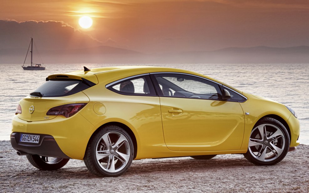 Opel Astra GTC 2016