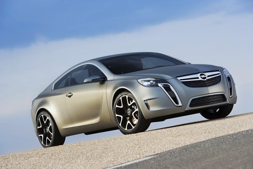 Opel Insignia Coupe