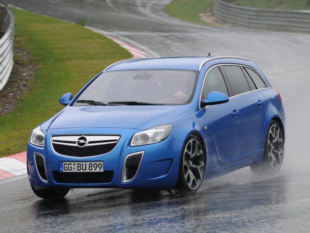 Opel Insignia OPC