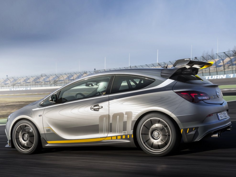 Opel Astra extreme