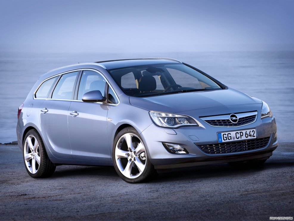 Astra Sports Tourer 2011