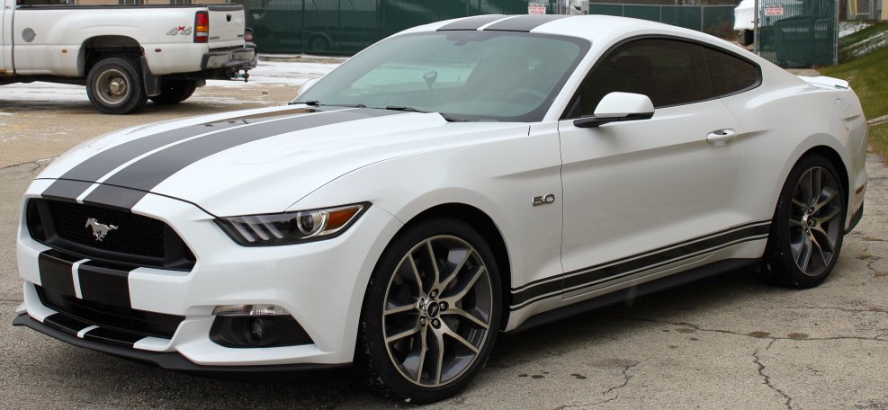 Ford Shelby gt500 белый