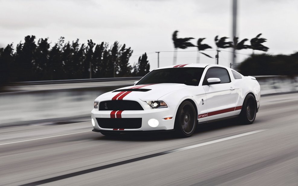 Ford Mustang Shelby gt500 White