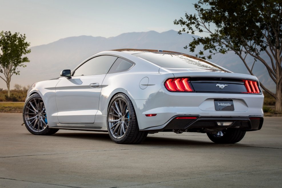 Ford Mustang 2020 кабриолет