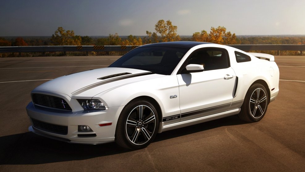 Мустанг gt 350 2010