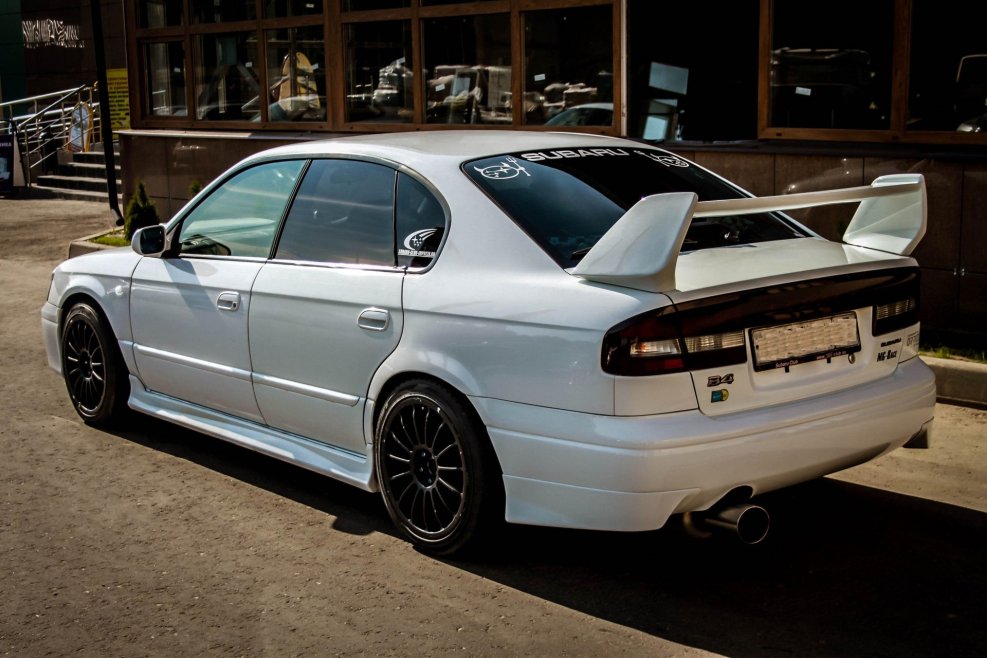 Subaru Legacy 4