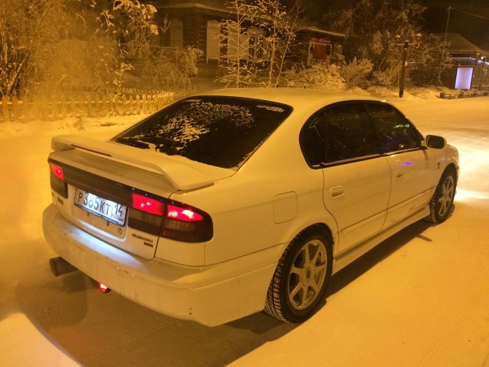 Легаси b4 в пленке