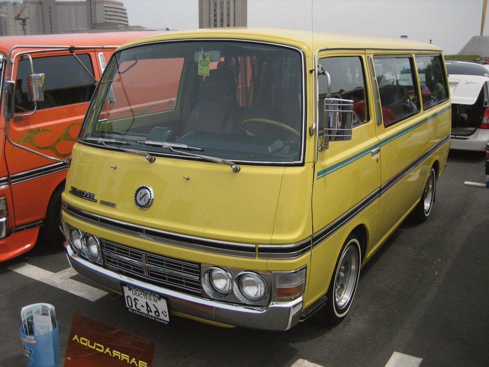 Ниссан Караван e20