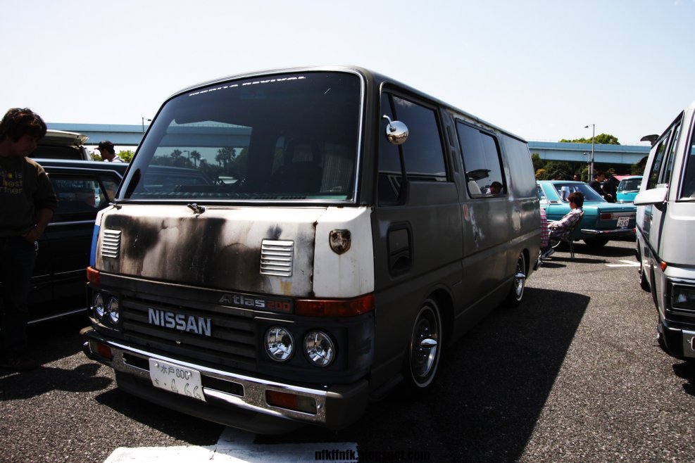 Nissan Caravan Homy