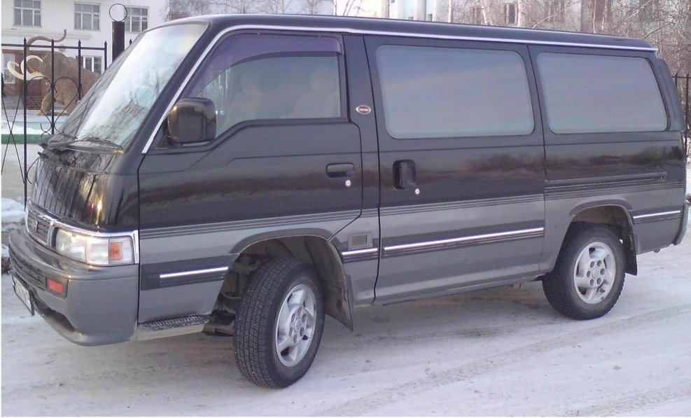 Nissan Homy 1996 салон