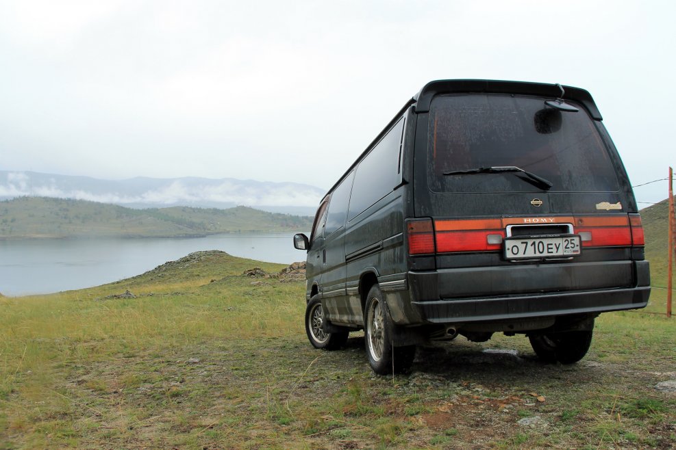 Ниссан Homy 1988 ВЖ 30