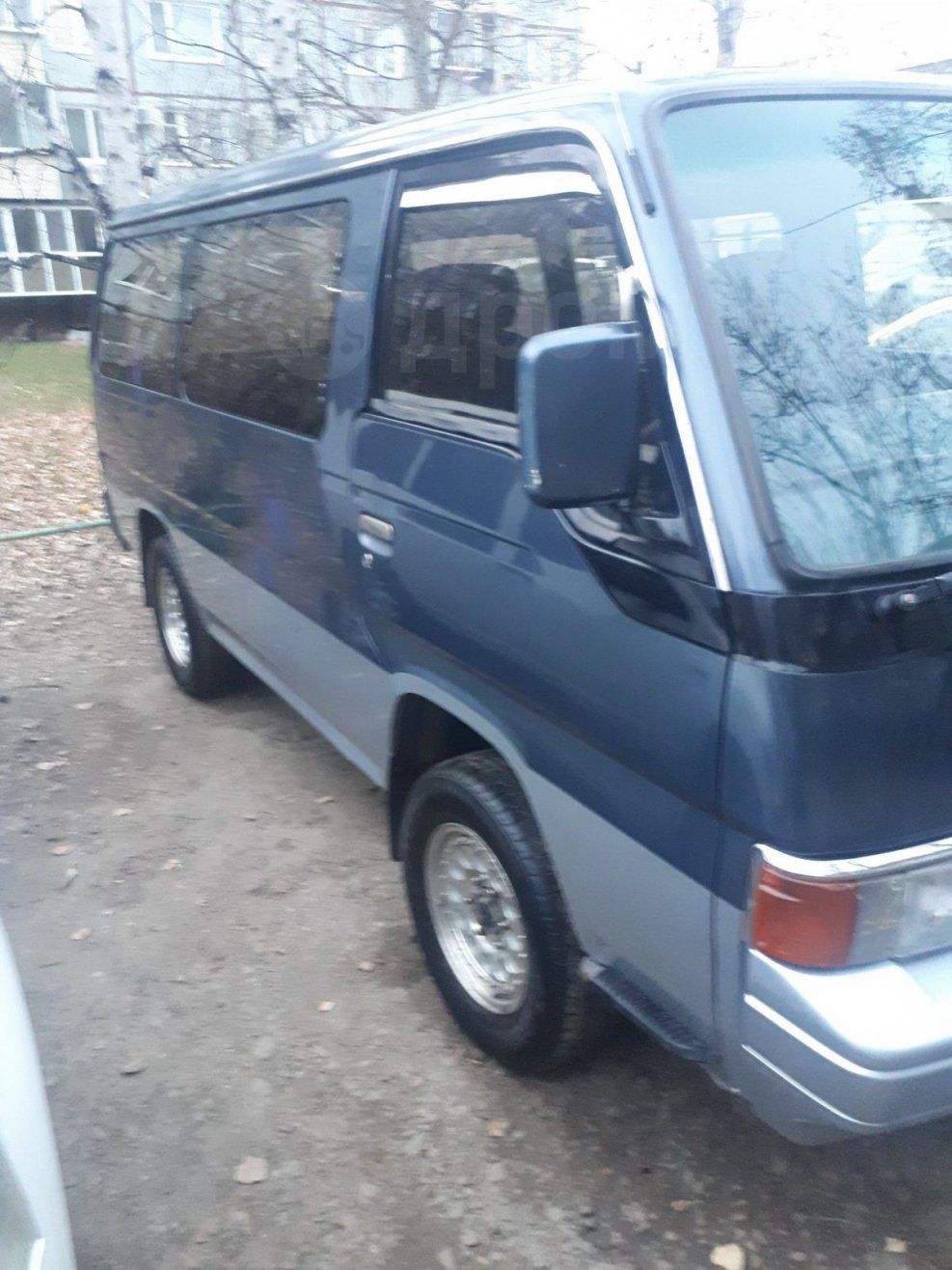 Nissan Homy 1990