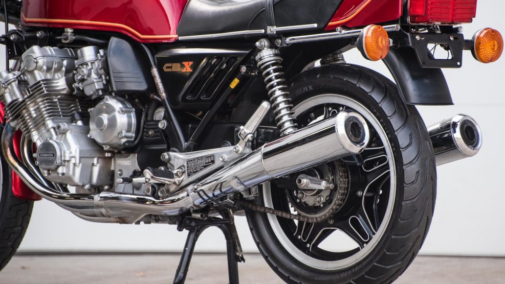 Хонда CBX 8 цилиндров