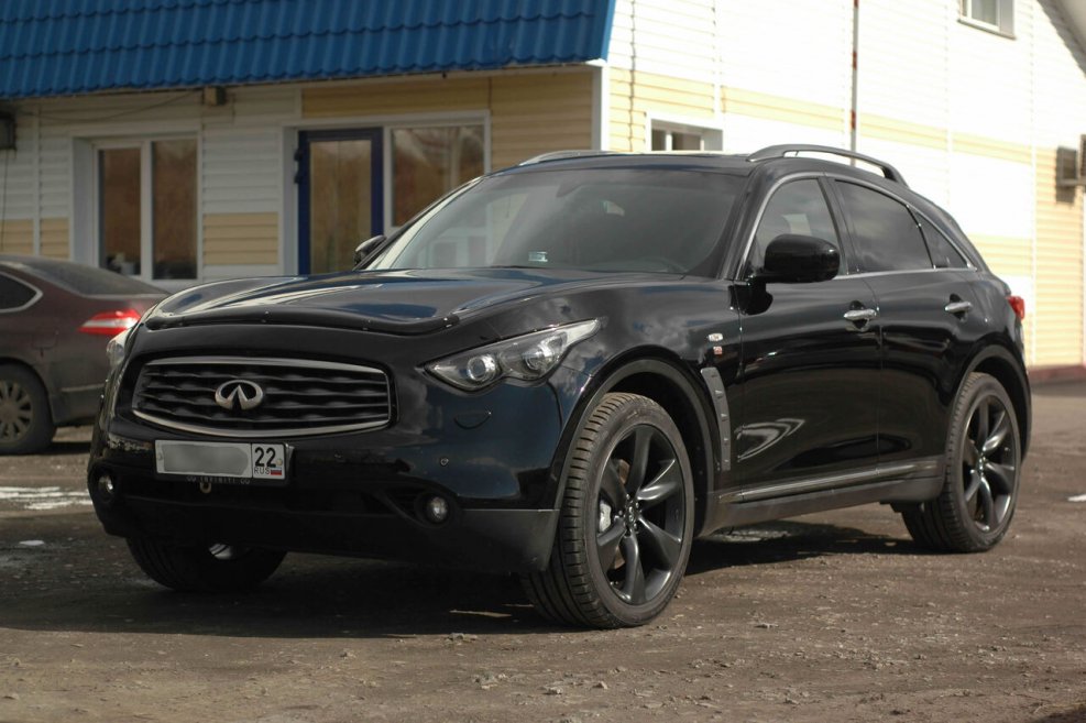 Infiniti fx37 черный