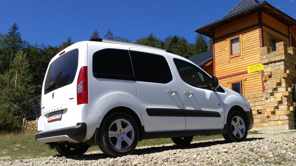 Peugeot partner 2011 удлиненный