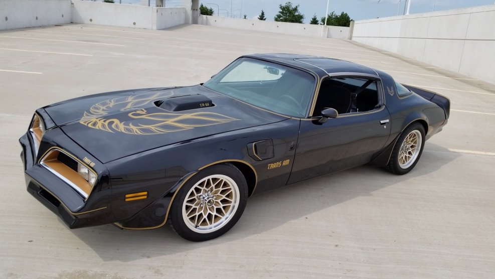 Pontiac Firebird 1977