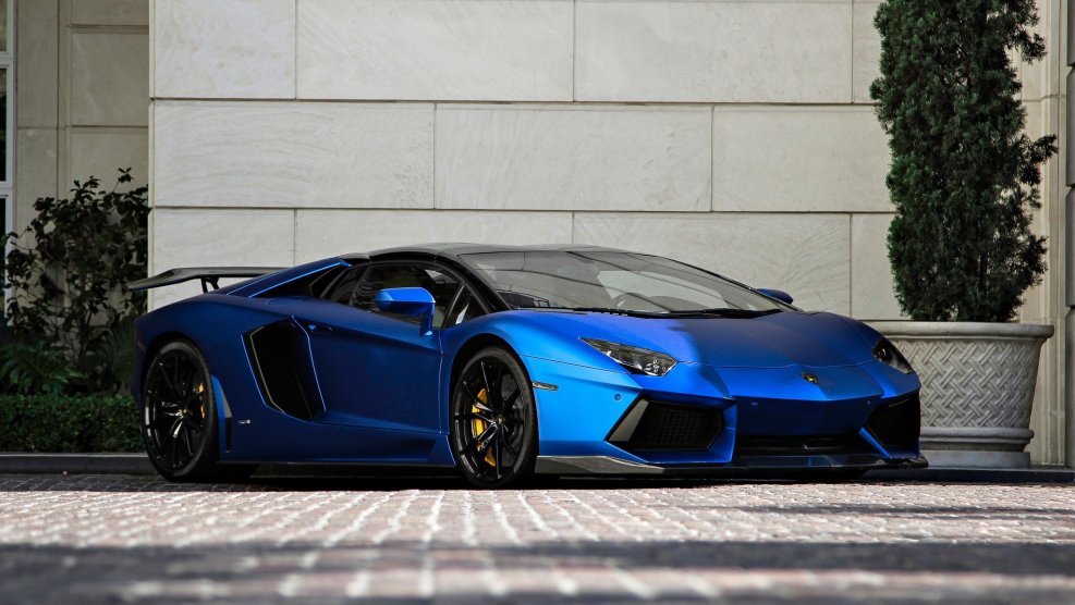 Lamborghini Aventador Blue Chrome