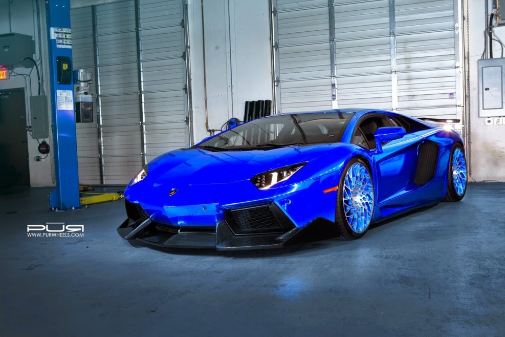 Lamborghini Aventador lp700 голубой