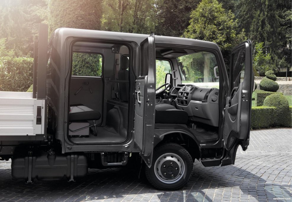 Nissan Cabstar 2014