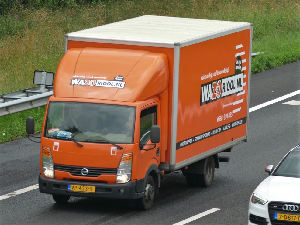 Nissan Cabstar 2013