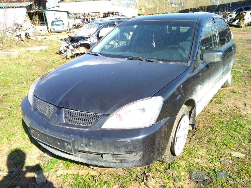 Mitsubishi Lancer 1.6 механика 2005 года