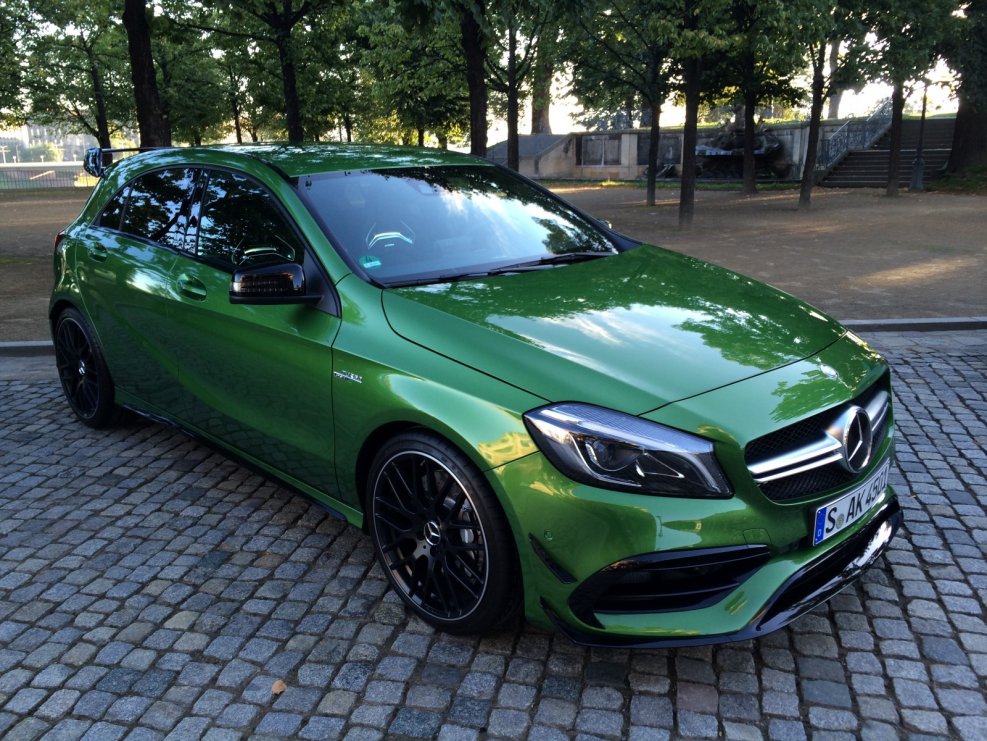 Mercedes a180 Green