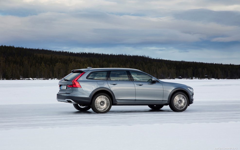 Volvo универсал v90 Cross Country