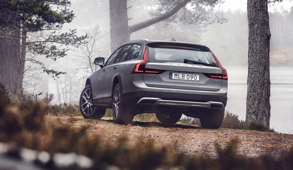 Комплектации Volvo v90 Cross Country