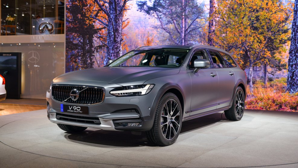Вольво v90 Cross Country 2020