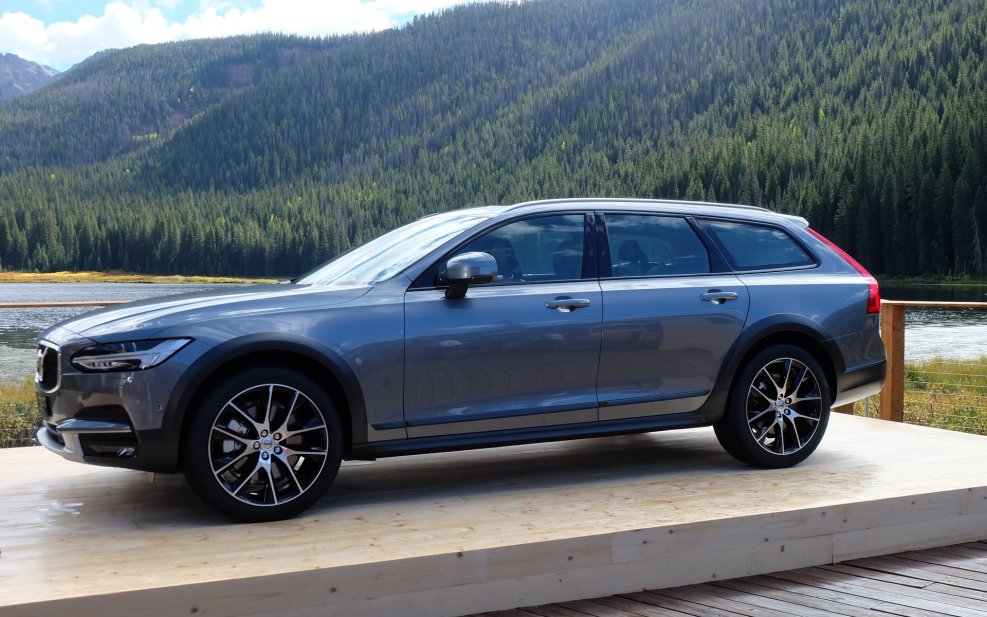 Volvo 90 Cross Country
