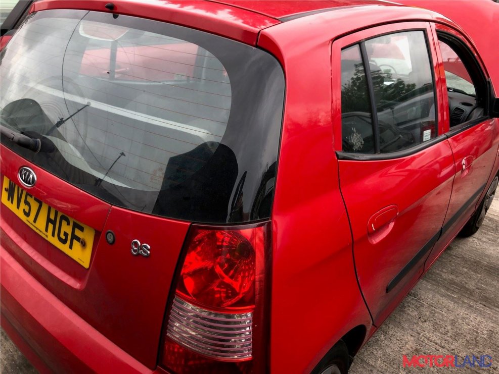 Kia Picanto багажник