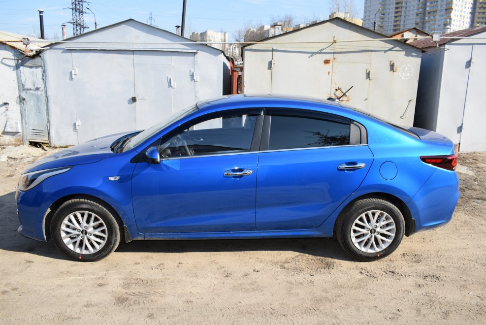 Киа Рио седан синий 2017