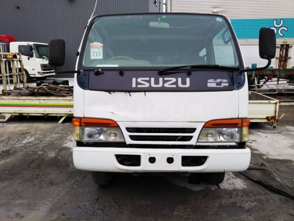Бардачок Isuzu Elf