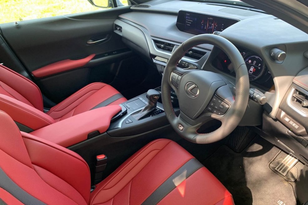 Lexus UX F Sport Green