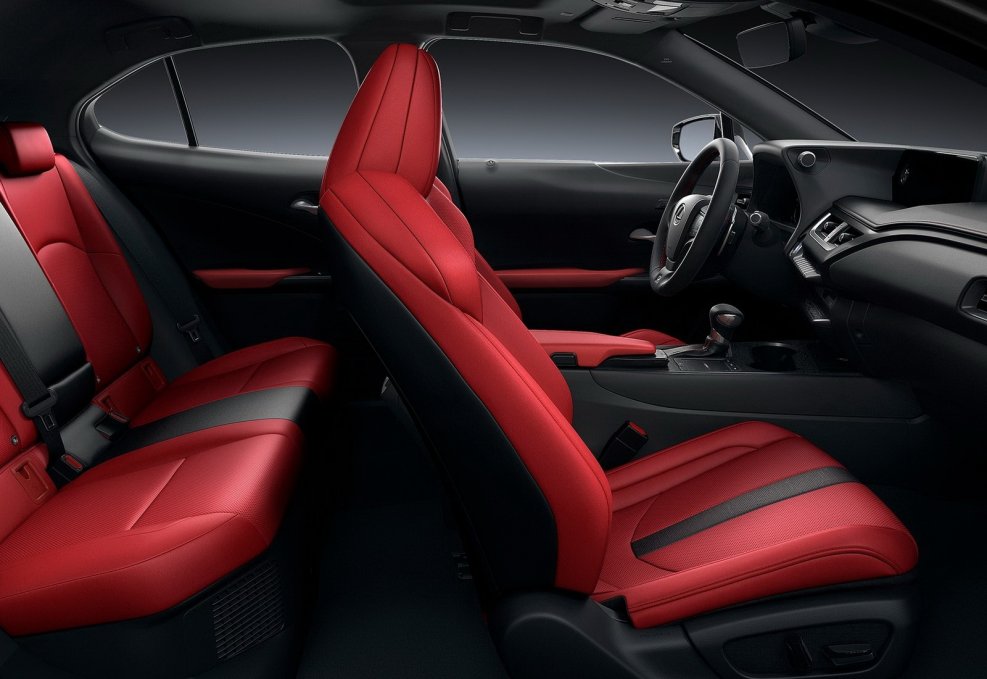 Lexus UX 300e 2021