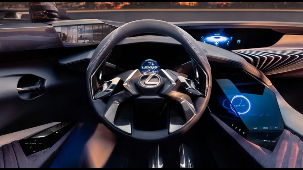 Lexus UX 200 интерьер