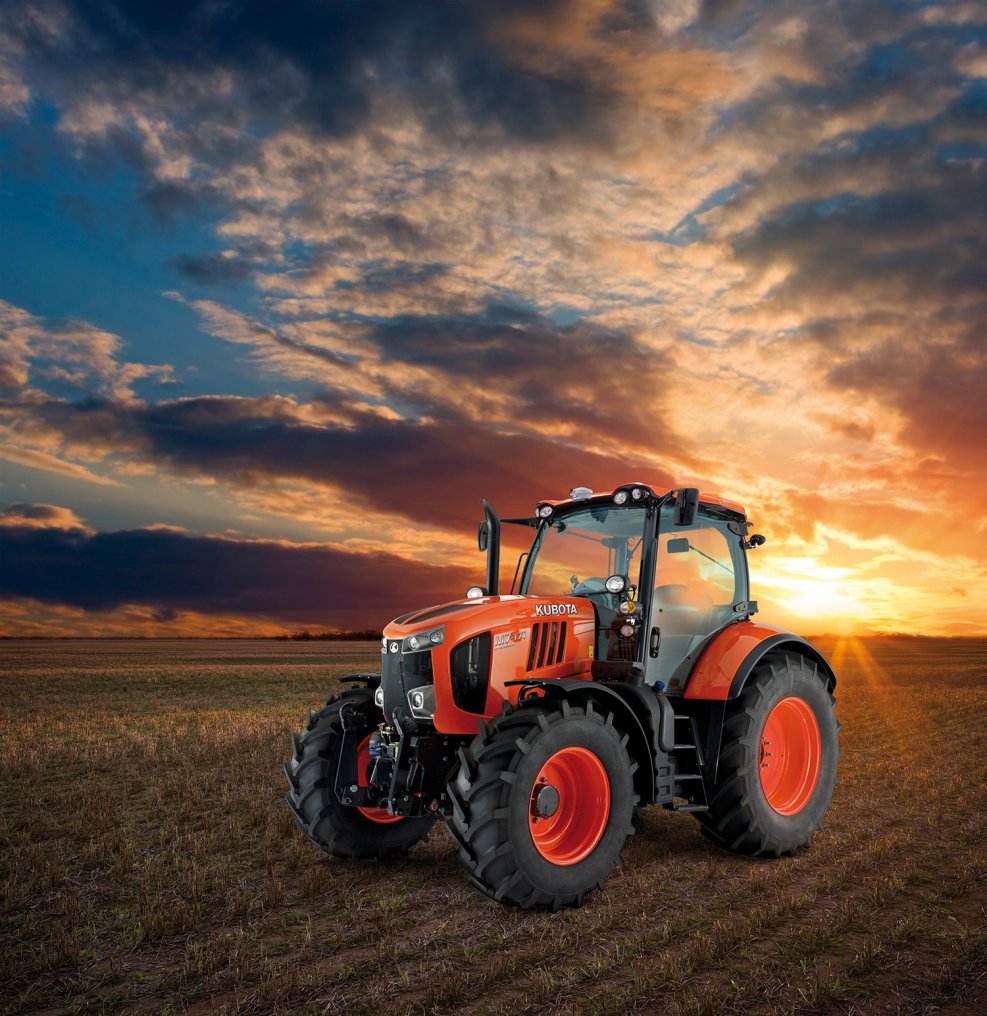 Трактор Kubota m7