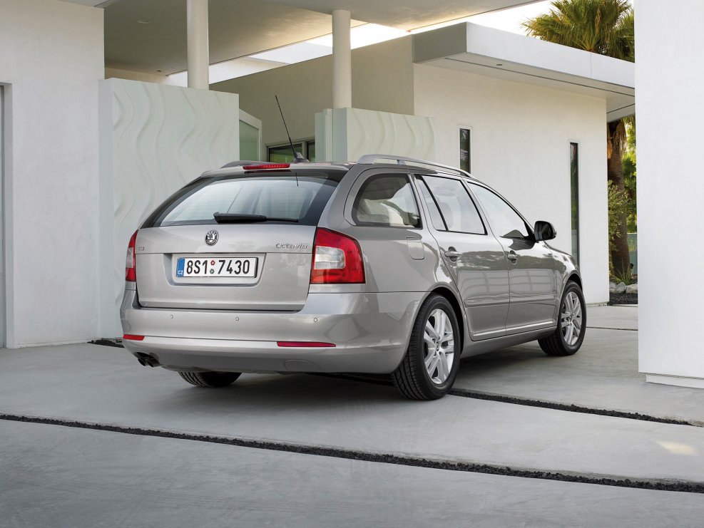 Skoda Octavia Combi 2012
