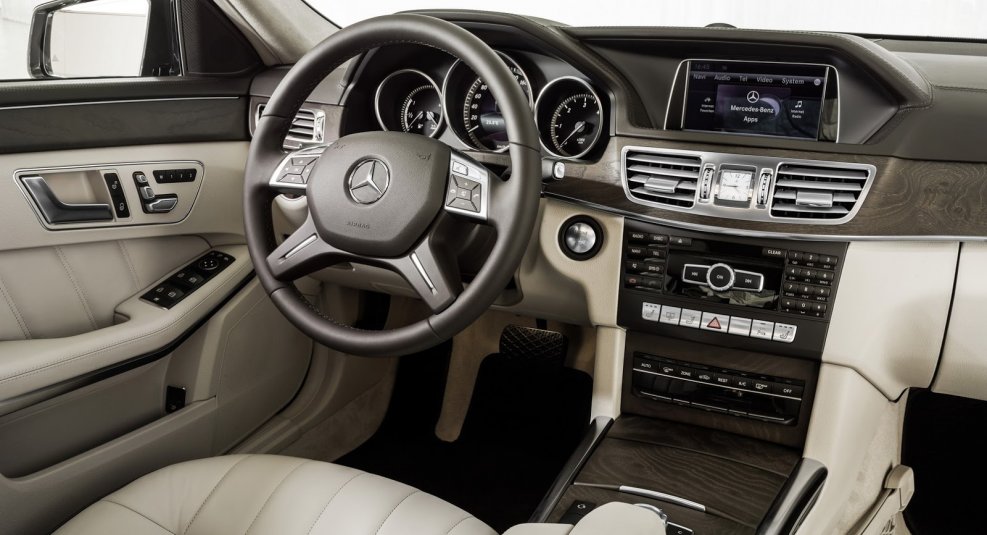 Мерседес-Бенц е-класс w212 салон