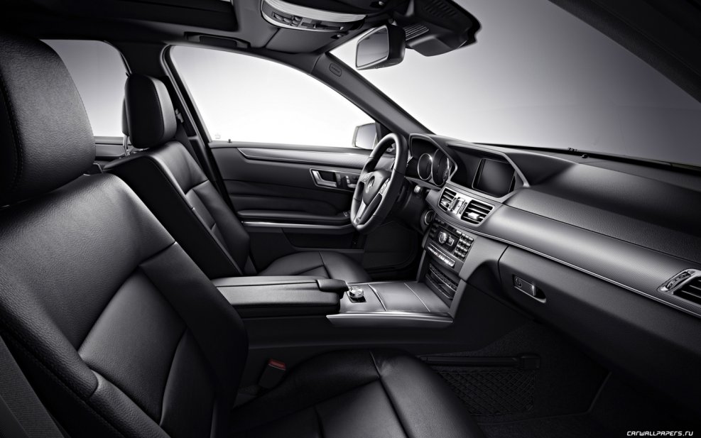 Mercedes Benz w212 Interior