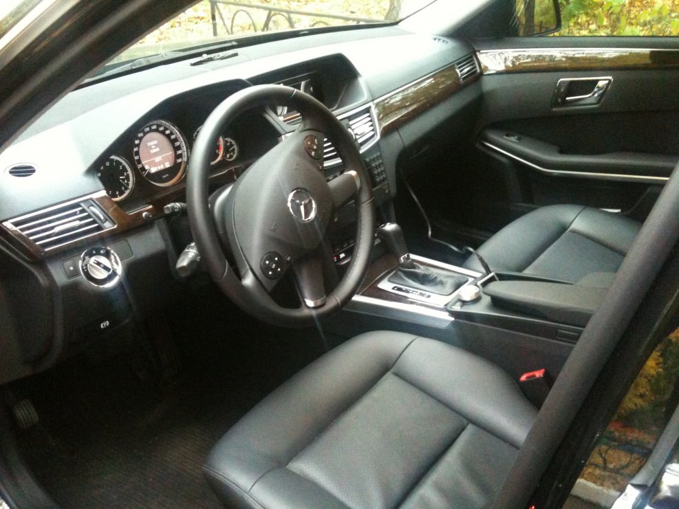 Mercedes e class w212 салон