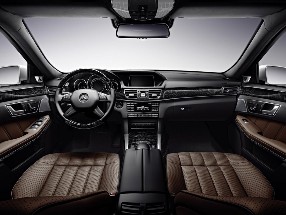 Mercedes e class w212 Рестайлинг салон