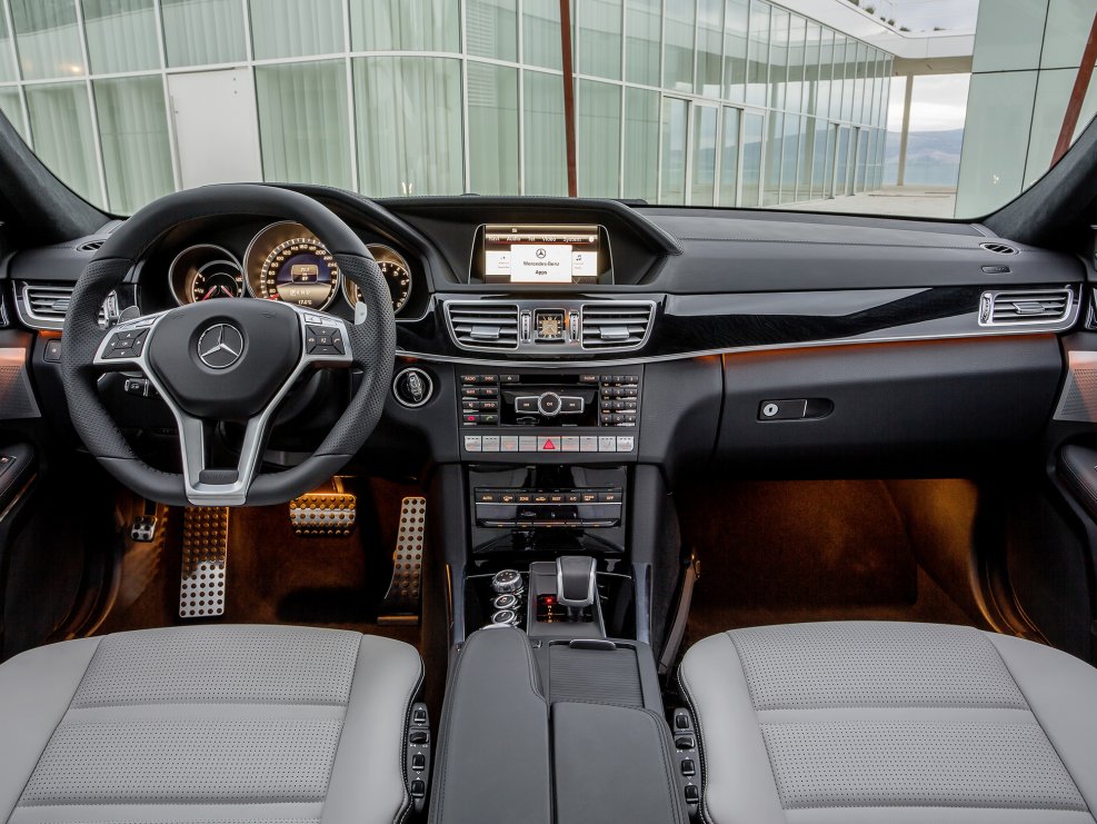 Mercedes-Benz e63 AMG w212 салон