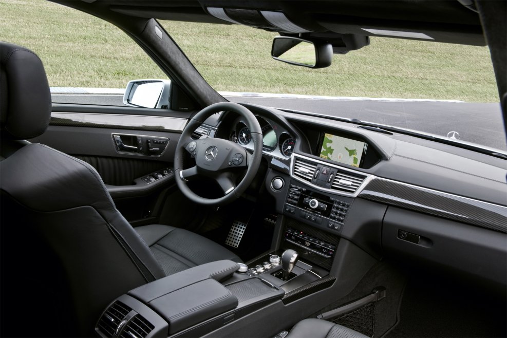 Mercedes Benz e class w212 салон