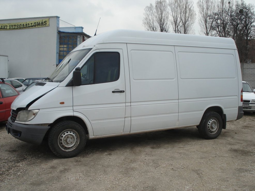 Мерседес Бенц Sprinter 313