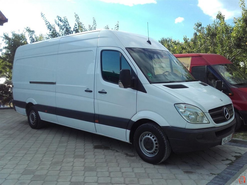 Mercedes-Benz Sprinter 313