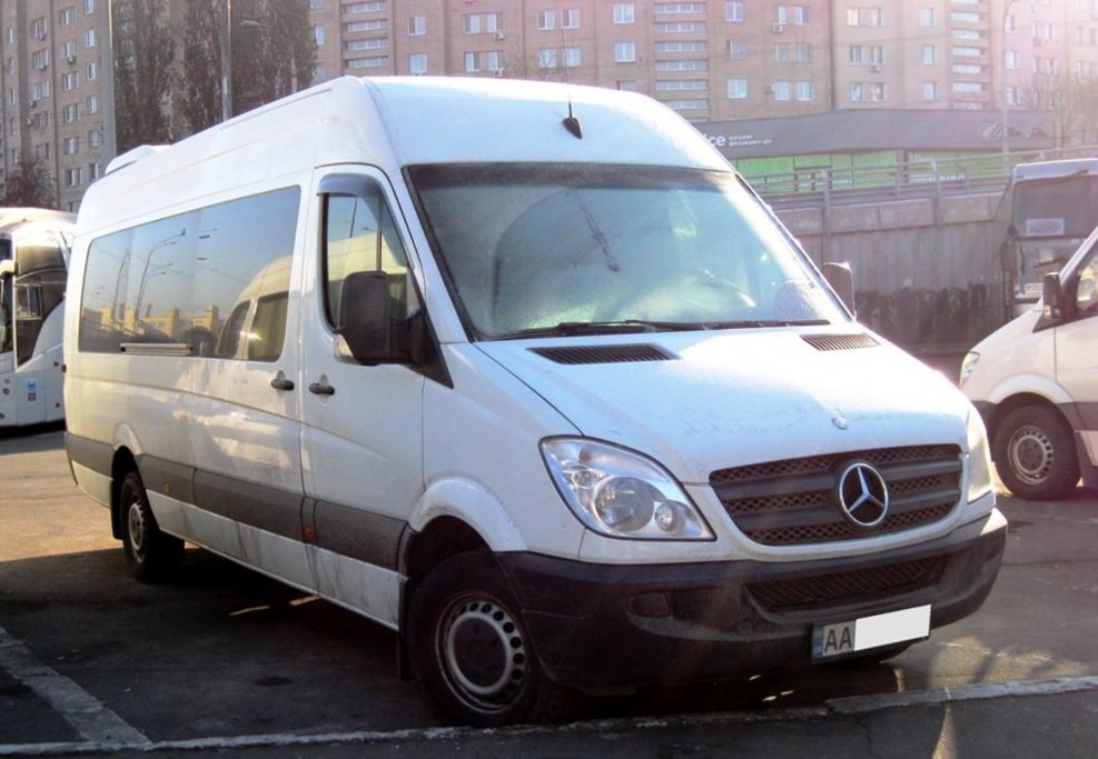 Автобус Мерседес 313 Кишинев