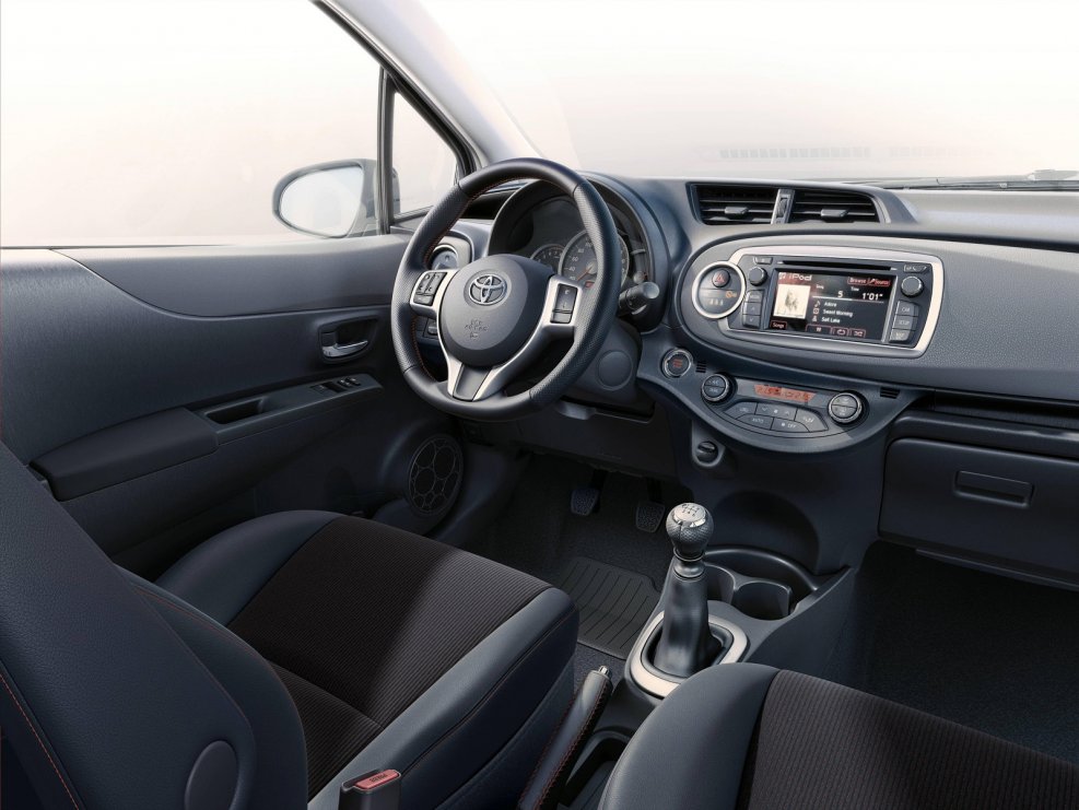 Toyota Yaris 2012 Interior