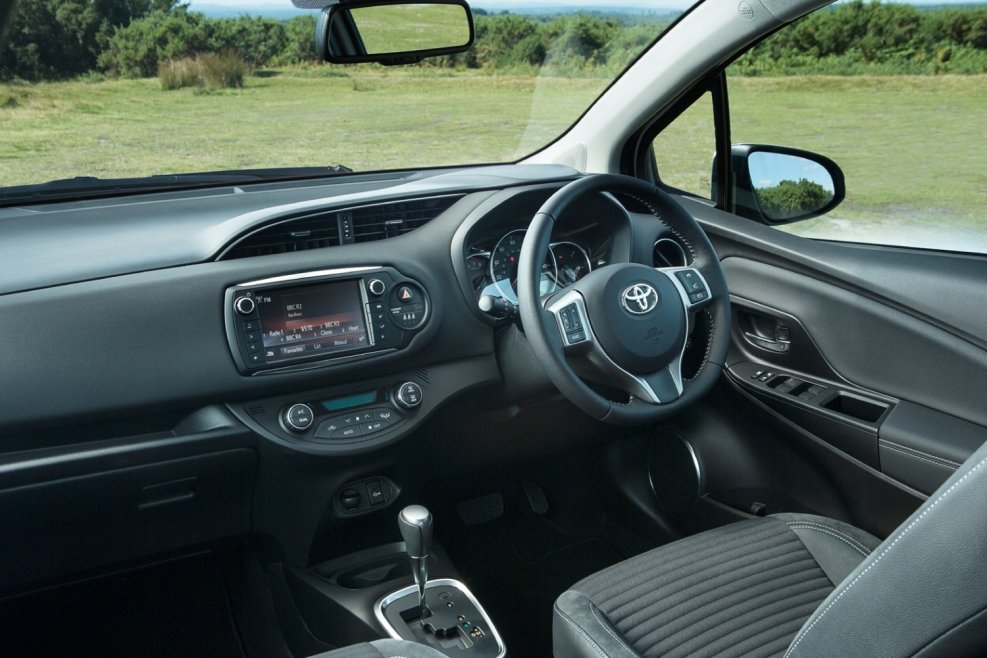 Toyota Yaris 2015 Interior